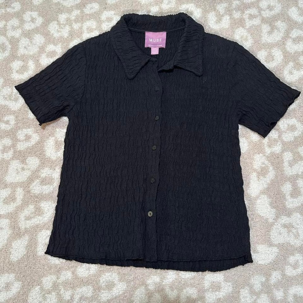 Muse Textured Crinkle Button Up Top | Black | Size S/P‎